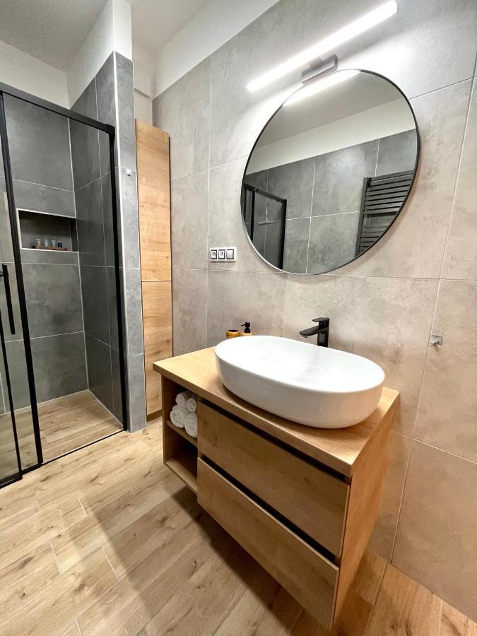 Apartman Elen Nove Mesto nad Metuji Ngoại thất bức ảnh
