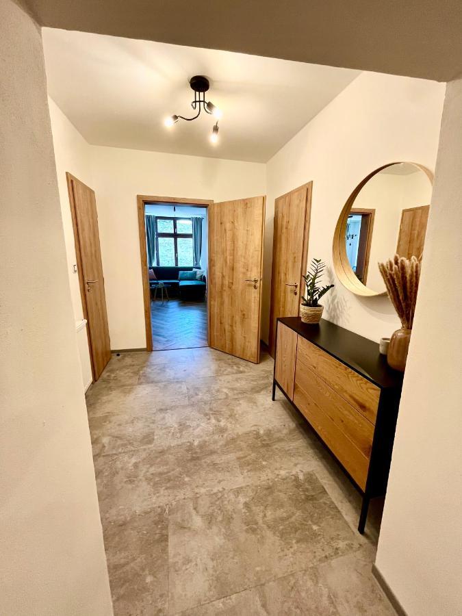 Apartman Elen Nove Mesto nad Metuji Ngoại thất bức ảnh