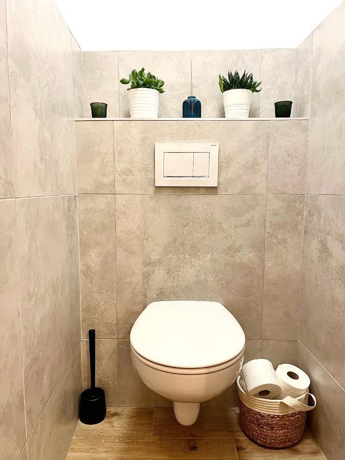 Apartman Elen Nove Mesto nad Metuji Ngoại thất bức ảnh
